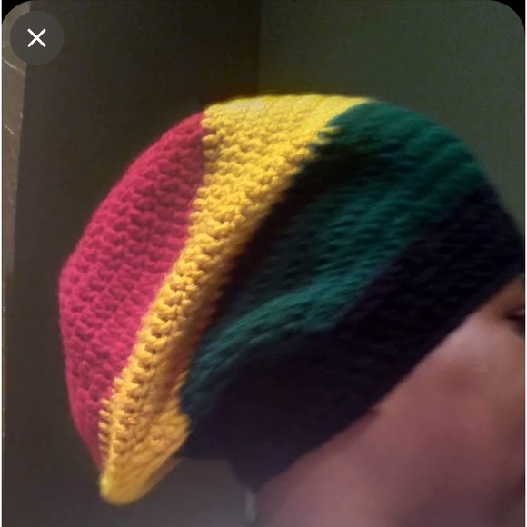 Rasta Beanie - Picture 2 of 3
